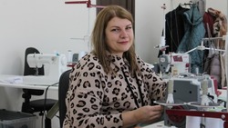 Жительница Белгородского района Ольга Романченко благодаря соцконтракту открыла швейный цех