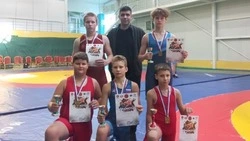 Спортсмены ДЮСШ Белгородского района показали отличные результаты на турнире по спортивной борьбе
