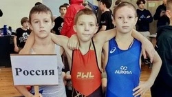 Спортсмены Белгородского района стали участниками в прошедшем в Беларуси турнире по вольной борьбе
