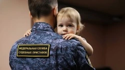Судебные приставы защитили права ребёнка в Старом Осколе
