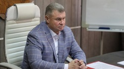 Владимир Перцев поздравил жителей Белгородского района с Днём семьи