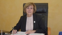 Анна Куташова поздравила жительниц Белгородского района с Днём матери