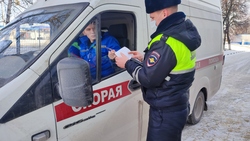 Автоинспекторы Белгородского района проверили автомобили скорой помощи