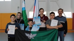 Соревнования по комнатным авиационным моделям прошли в Дубовом Белгородского района