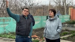 Татьяна Круглякова посетила повреждённые в результате обстрелов дома в Дубовом
