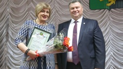 Жительницы Белгородского района приняли поздравления с 8 Марта