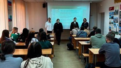 Участковые уполномоченные рассказали о своей профессии белгородским студентам