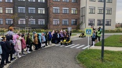 Мероприятие «Посвящение первоклассников в пешеходы» прошло в Новосадовском поселении