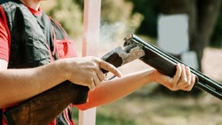 Житель посёлка Северный незаконно хранил оружие в своём гараже