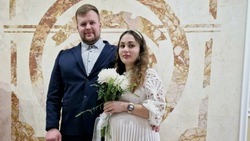 Десять пар Белгородского района заключили брак на Масленичной неделе