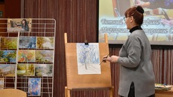 Мастер-класс «Мир уютной графики» прошёл в Новосадовской библиотеке