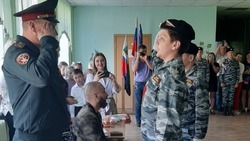 Белгородские росгвардейцы приняли присягу у подшефных учащихся кадетских классов