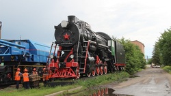 Ретро-паровоз в Валуйском горокруге Белгородской области вернули на прежнее место