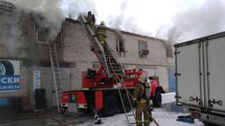 Сотрудники МЧС ликвидировали пожар в промзоне Белгорода