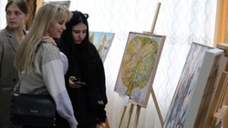 Художественная выставка открылась в белгородском ДК «Энергомаш» в рамках проекта «Новая передвижка»