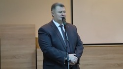 Владимир Перцев поздравил жителей Белгородского района с Первомаем