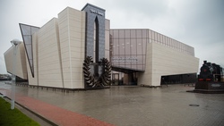 Евгений Савченко познакомил белгородцев с экспозицией нового музея на Прохоровском поле