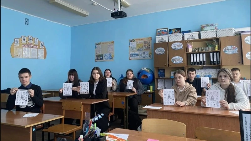 Урок «Тревожный чемоданчик» прошёл в школах Белгородского округа