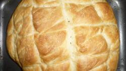 Белгородки поделились рецептом хлеба с хрустящей корочкой