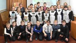 Белгородские школьники присоединились к акции «200 минут чтения: Сталинграду посвящается»