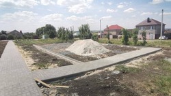 Строительство детской и спортивной площадок началось в посёлке Новосадовый Белгородского района