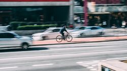 Водитель иномарки совершил наезд на велосипедиста в Новом Осколе