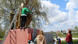 Мемориал погибшим воинам в Беломестном подготовили к празднованию Дня Победы