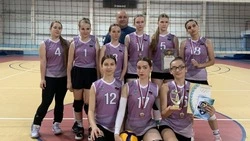 Спортсменки ДЮСШ Белгородского района поучаствовали в соревнованиях по волейболу