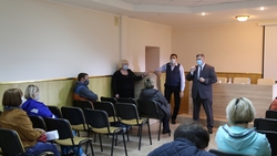 Глава администрации Белгородского района встретился с работниками скорой помощи