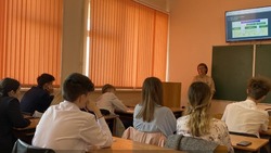 Школьники Белгородского района пообщались с представителем бизнес-сообщества