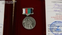 Вячеслав Гладков вручил награды бойцам подразделения «Орлан»