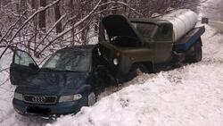 Автоледи погибла в аварии на дороге в Белгородской области