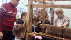 Школьники из Белгородского района смогут познакомиться с ткачеством в Никольском