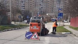 Более 240 рабочих приняли сегодня участие в уборке улично-дорожной сети Белгорода
