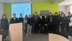 Белгородские транспортные полицейские побывали в гостях у студентов строительного колледжа