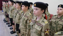 Подшефные кадеты Росгвардии приняли присягу в Белгородской области