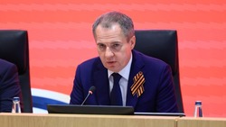 Вячеслав Гладков распорядился организовать обучение для водителей скорой помощи