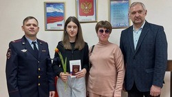 Юные жительницы Белгородского района получили свои первые паспорта