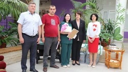 Семья Капустиных из Стрелецкого приняла поздравления с рождением «королевской двойни»