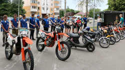 Курсанты мотошкол и клубов показали мастер-класс в Белгороде