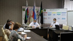Глава администрации Белгородского района провёл прямую телефонную линию
