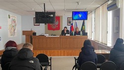 Белгородские полицейские провели беседу о вреде алкоголя и наркотиков с несовершеннолетними