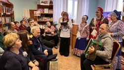 Музыкальный вечер «Глубина казачьей песни» прошёл в Стрелецкой библиотеке