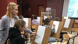 Мастер-класс «Книжная иллюстрация» прошёл в Белгородском районе для учащихся 5-6 классов