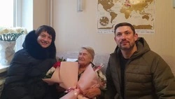 Татьяна Круглякова поздравила жительницу Белгородского округа со 100-летним юбилеем