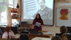 Сотрудники Бессоновской библиотеки провели литературную программу по рассказу А.П. Чехова «Каштанка»