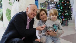 Ёлка главы администрации Белгородского района для детей участников СВО прошла в Майском РДК
