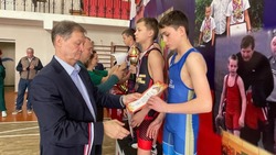Соревнования по спортивной борьбе прошли в МОУ «Дубовская СОШ с УИОП»