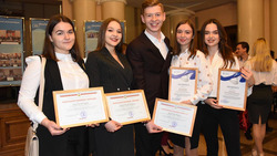 Департаменты наградили белгородских студентов за вклад в развитие самоуправления региона