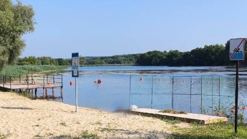 Спасатели пришли на помощь 13-летней девочке на пляже «Берега» в Белгороде